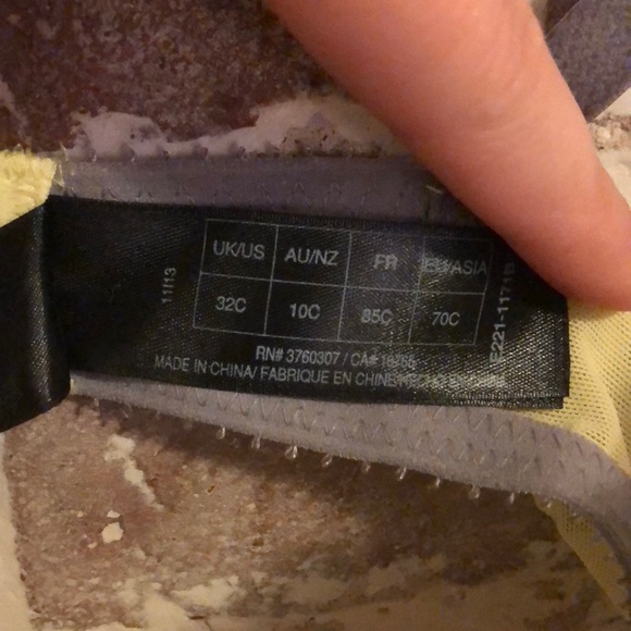 Elle Macpherson BODY Intimates Bra - Picture 4 of 5